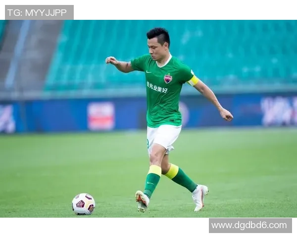 深圳排球队在全国锦标赛中以69分稳居积分榜首位，展现强劲实力